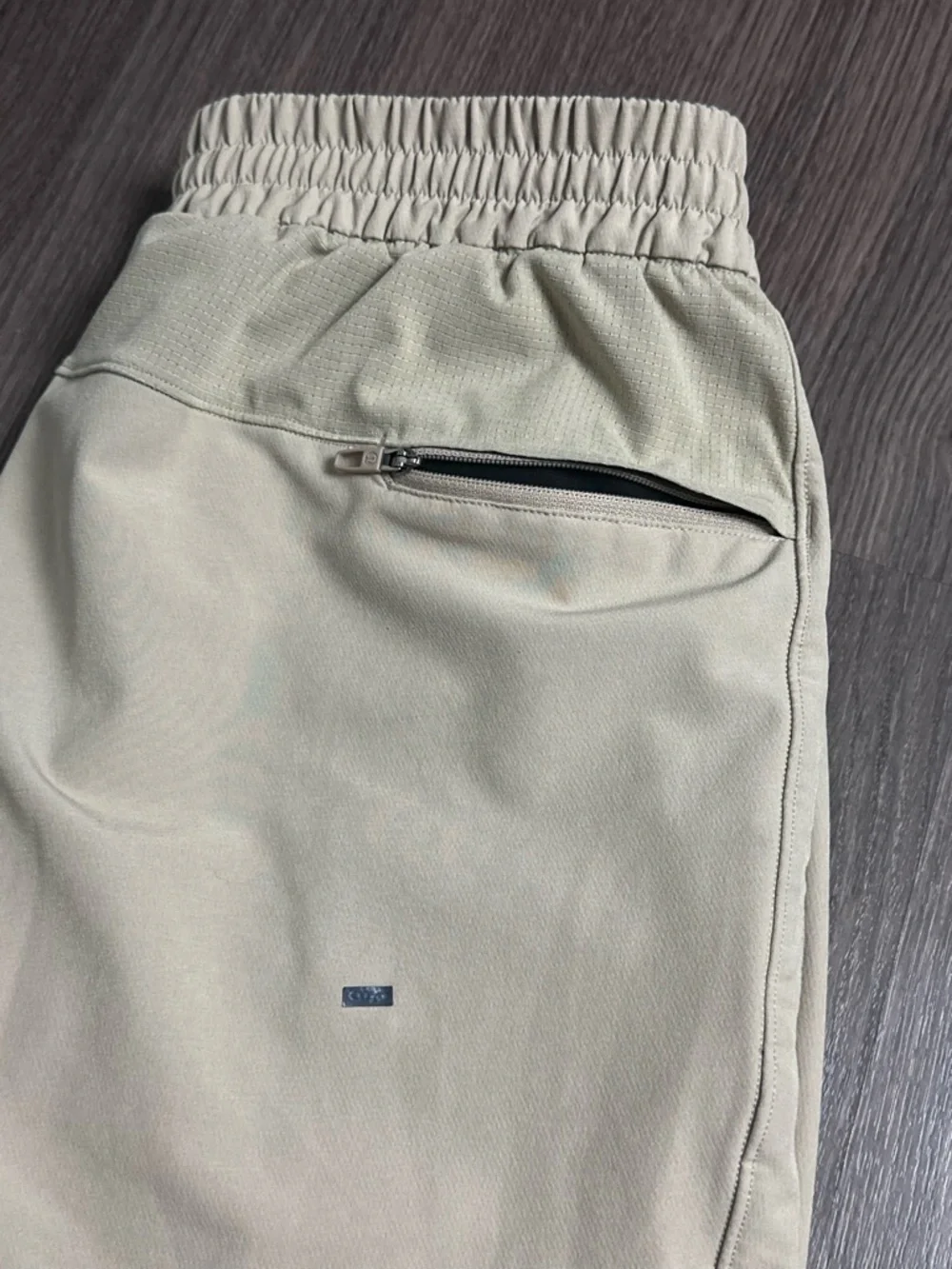 Lululemon Joggers - Picture 5 of 8